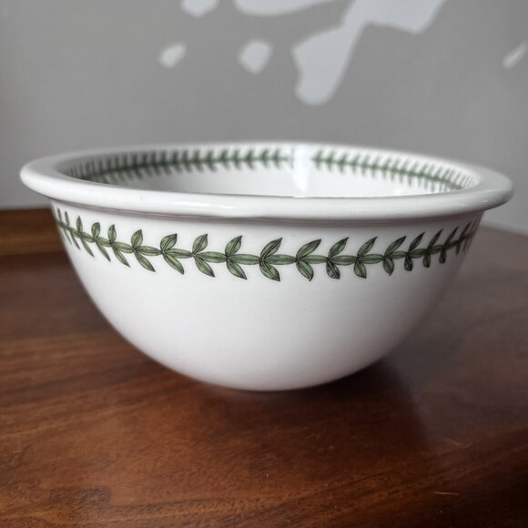 Portmeirion Botanic Garden Deep Oval Serving Bowl Dish 9" Clematis England Vtg. - Picture 4 of 10